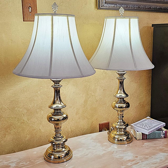 Pair of Tall Brass Table Lamps With Ivory Bell Shades – Hollywood Regency Style For Sale - Image 17 of 18