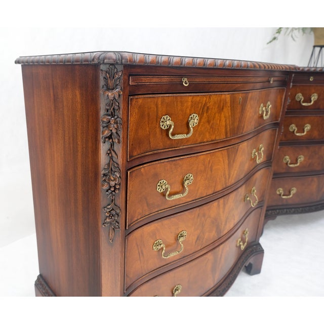 Pair of Georgian Style Flame Mahogany Brass Pulls 4 Drawers Pull Out Trays Bachelor Chest Dressers