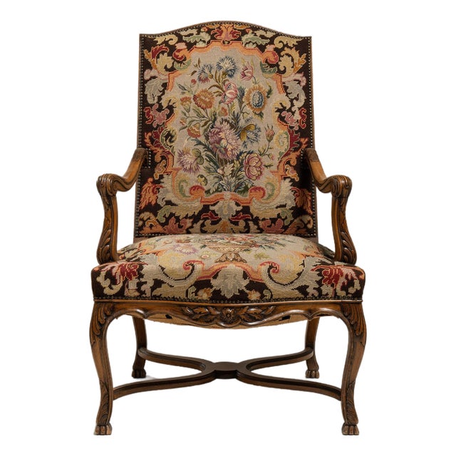 19th Century France Louis XV Brown Wood Armchair For Sale