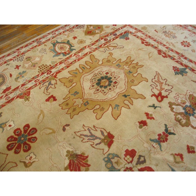 Brilliant Ivory Color With Florid and Medallion Designs Vintage Sultanabad Rug For Sale In New York - Image 6 of 8