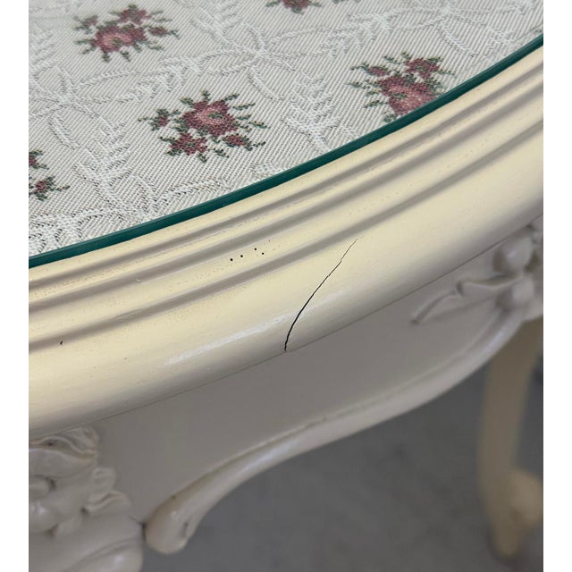 Louis XV Revival White Round Table, 1870s For Sale - Image 4 of 8