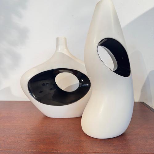 Black Vintage Italian White and Black Ceramic Vase with Organic Abstract, 1980s For Sale - Image 8 of 18