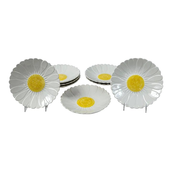 Set of 8 Gien 'Daisy Plates', France, Circa 1950's | Chairish