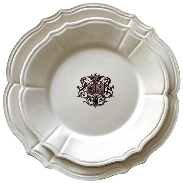 Rare Niderviller Faience Plates – French Elegance & Heritage French Faience Niderviller France Dinner Service Coat of Arms - 20 Pieces For Sale - Image 10 of 10