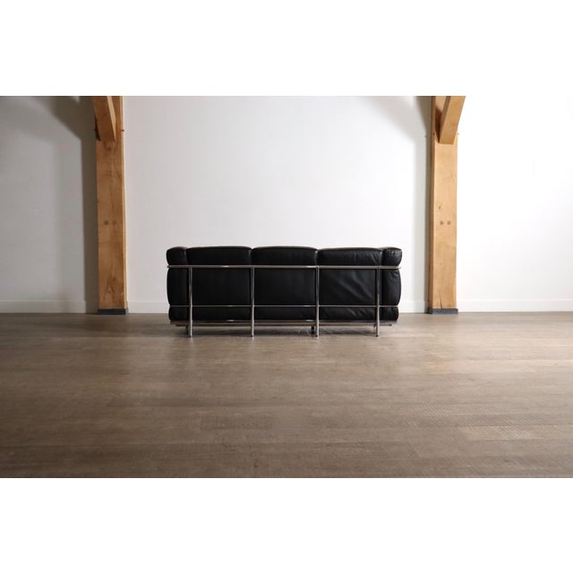 LC2 Three-Seater Sofa by Charlotte Perriand for Cassina, 1960s For Sale - Image 9 of 16