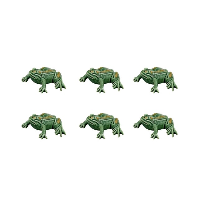 Bordallo Pinheiro Bordallo Pinheiro Frogs and Toads Small Frogs, Set of 6 For Sale - Image 4 of 4