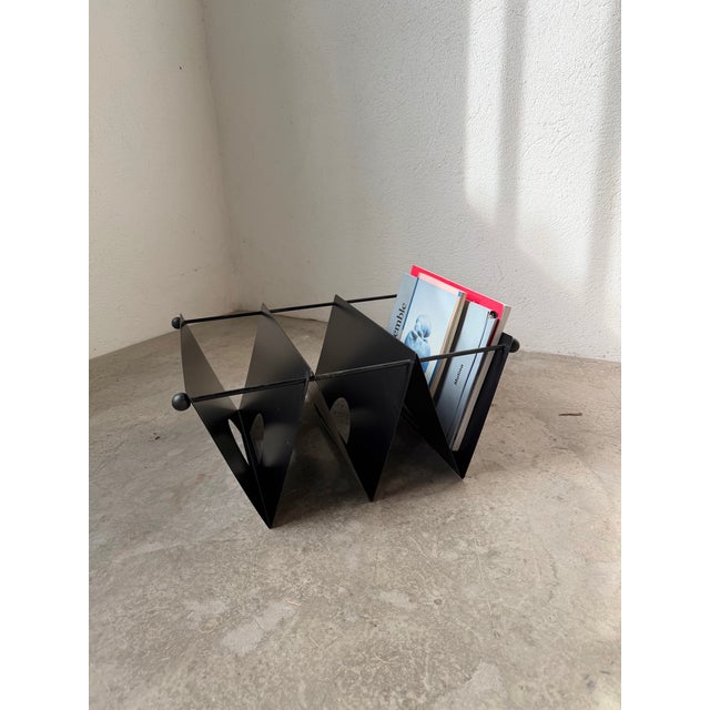 Metal Vintage Magazine Rack in Metal, 1980 For Sale - Image 7 of 18