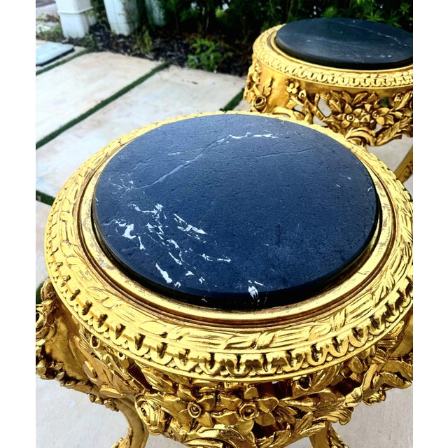 Set of 2 French-Style Gilded Side Tables – Black Marble Tops With Gold Leaf Details For Sale - Image 11 of 11