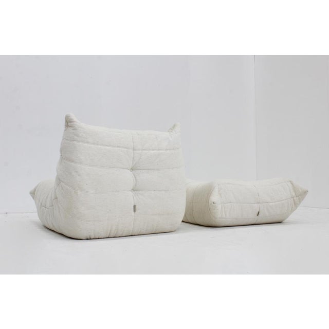 Ligne Roset Set of Vintage Togo Chair with Ottoman by Michel Ducaroy for Ligne Roset, 1980s For Sale - Image 4 of 14