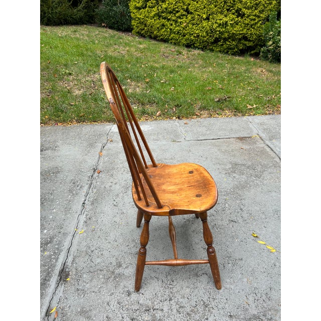 Beautiful, antique American Windsor Chair. Exquisite shape, color and form. Such unique patina. Gorgeous coloring.