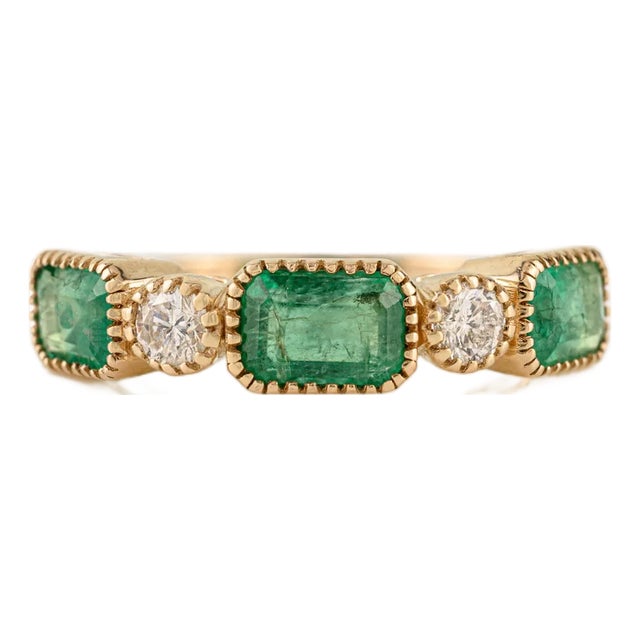 Pinion Bezel Set 2.07 Ct Zambian Emerald Three Stone Diamond Wedding Band Size 6.5 For Sale