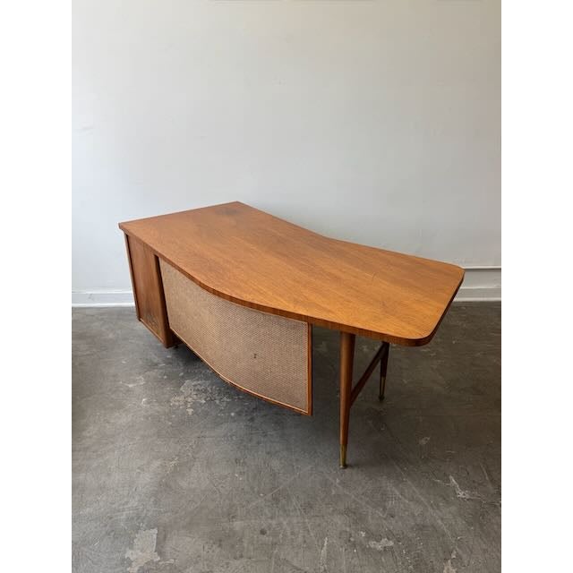 1960's Executive Desk by Founder's Furniture For Sale - Image 15 of 18