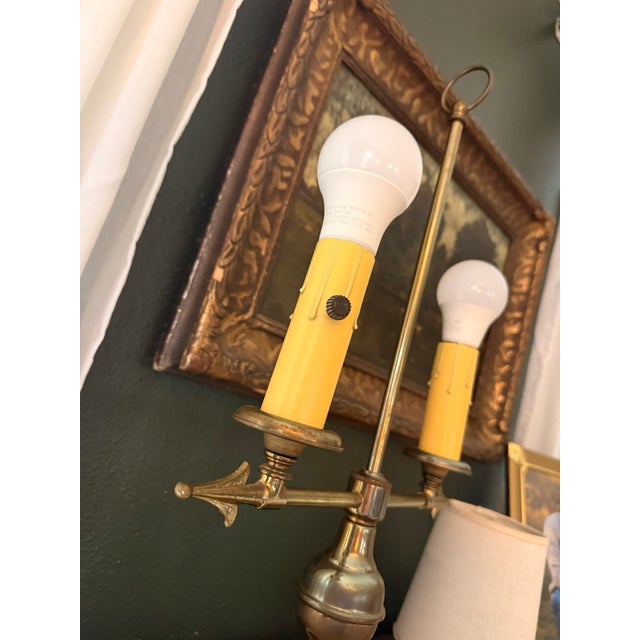Vintage French Brass & Marble Bouillotte Lamp – Twin Arrow / Archer Table Lamp With Clip-on Shades For Sale In Pittsburgh - Image 6 of 11