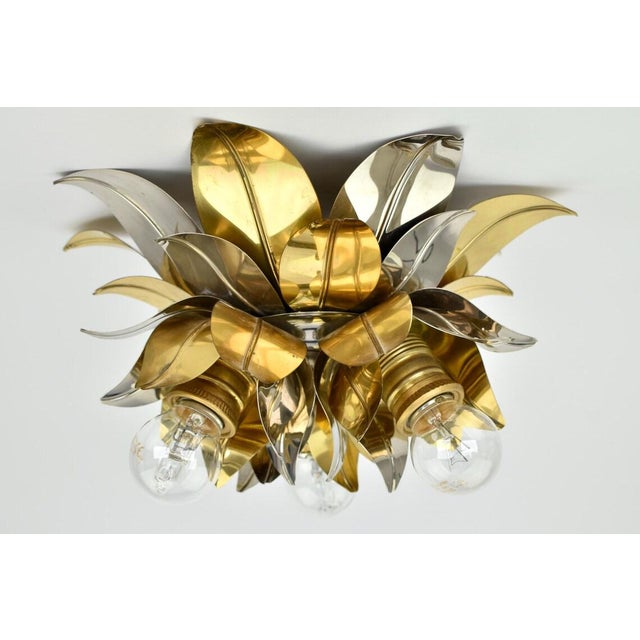 Metal Vintage Mid Century Modern Maison Jansen Style Flush Mount | Gold Silver Brass Aluminium Flower Ceiling Light Fixture Lamp | Bagues Banci Italian For Sale - Image 7 of 10