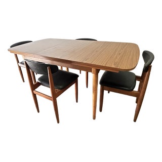 Mid-Century Extending Dining Table and Chairs from Schreiber, 1970s, Set of 5 For Sale