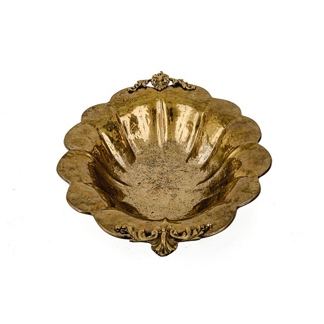 Vintage Antique Hammered Brass Rococo Revival Footed Bowl For Sale - Image 4 of 14
