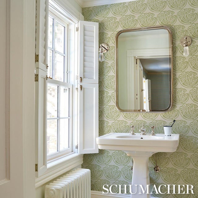 2020s Schumacher Ramsgate Wallcovering In Seaweed For Sale - Image 5 of 6