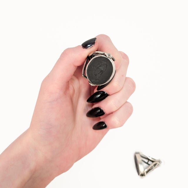 A fine pair of antique spinner watch fobs. Each set with 2 black basalt intaglio seals attributed to Wedgwood & Bentley....