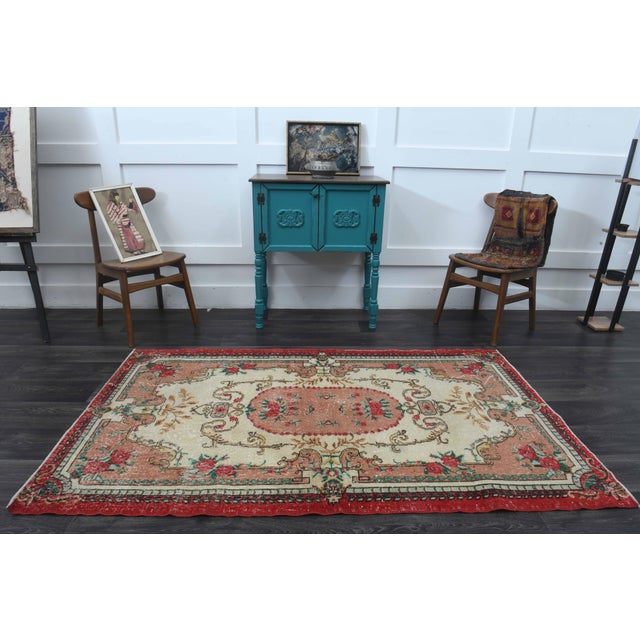 1970s Vintage Handmade Wool Cotton Pink Area Rug For Sale - Image 9 of 11