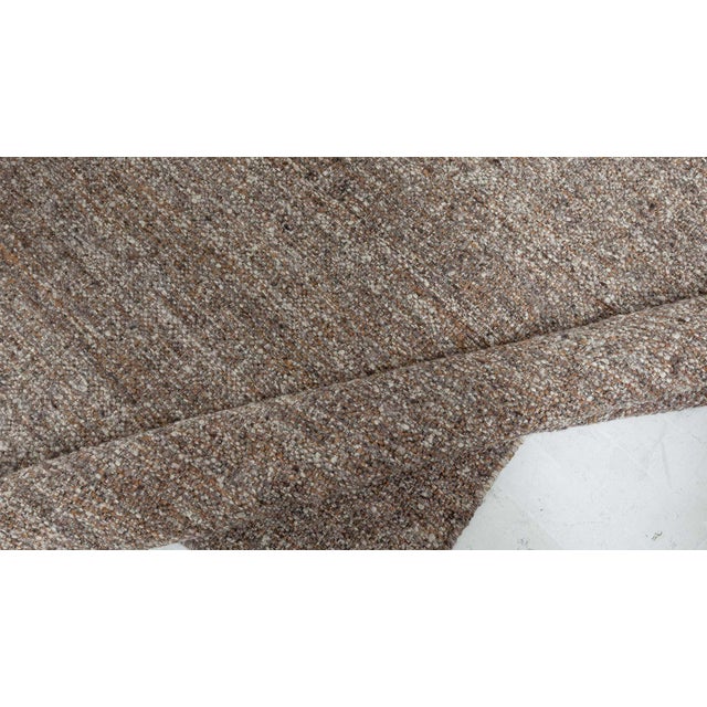 Modern Flat-Weave High-Low Runner in Nettle Mix & Yak Wool by Doris Leslie Blau For Sale In New York - Image 6 of 8
