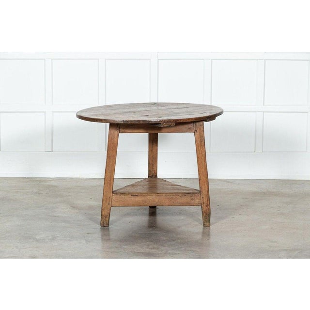 Late 18th Century Large Antique English Cricket Table, 1780 For Sale - Image 5 of 13