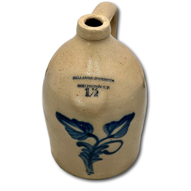 Blue Excellent & Unsusal 1 1/2 Gallon Size Antique American Blue Flower Decorated Stoneware Jug From Vermont Circa 1870s For Sale - Image 8 of 18