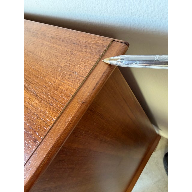 Mid Century Danish Modern Teak Nightstands With Drawer & Open Shelf – A Pair For Sale - Image 18 of 18