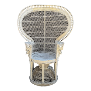 1980s Vintage Wicker Peacock Chair