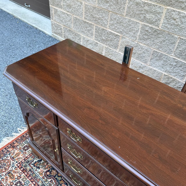 1980s Ethan Allen Georgian Court Solid Cherry 8 Drawer Low Dresser & Trifold Mirror (11-5223) For Sale - Image 11 of 18