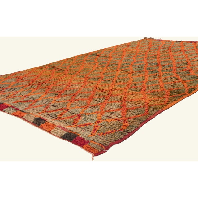 22019 Vintage Boujad Moroccan Rug, 04'07 x 07'05. The Sovereign Lattice: A Vintage Boujad Moroccan Masterpiece of Eternal...