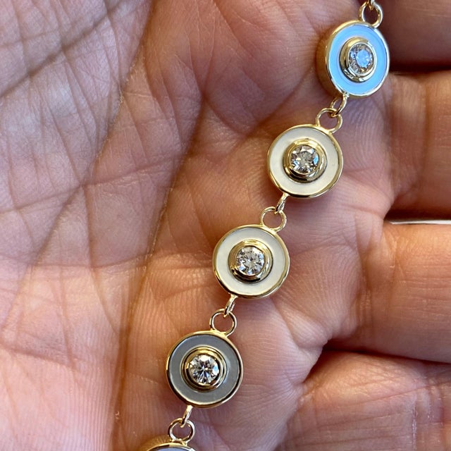 2020s Syna Yellow Gold Bracelet with Mother of Pearl and Diamonds For Sale - Image 5 of 9