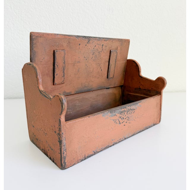 Primitive Wood Box With Scalloped Back For Sale - Image 11 of 14