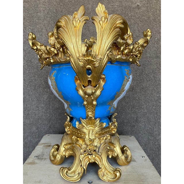 Manufacture de Sevres Late 19th Century French Louis XV / Rococo Style Gilt Bronze-Mounted Porcelain Jardinière, Circa 1880 For Sale - Image 4 of 10