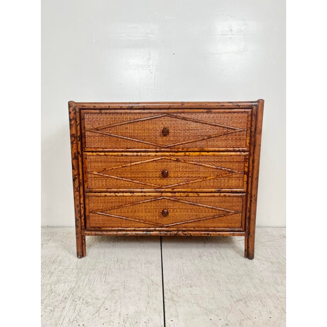 English Vintage Bloomingdale's Burnt Bamboo Rattan Bachelor Chest For Sale - Image 3 of 9