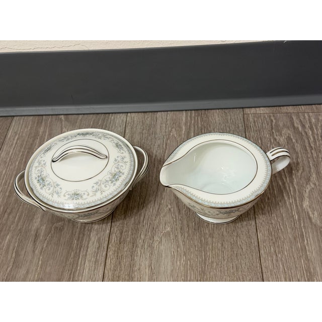 Noritake 1960s Noritake “Colburn” Cream & Sugar Set – White, Silver & Blue Floral, Japan For Sale - Image 4 of 12
