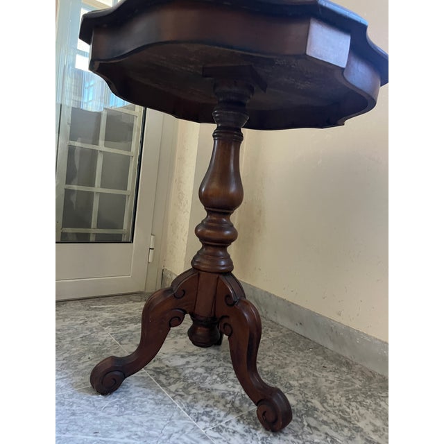 Early 20th Century Mid-20th Century Italian Rococo Revival Marquetry Side Table For Sale - Image 5 of 5
