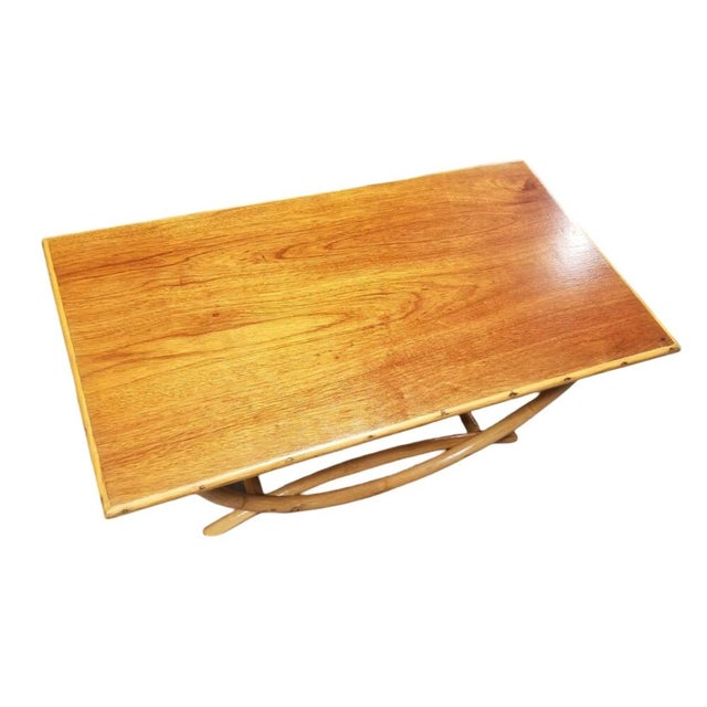 1950s Restored Mid-Century Rattan Coffee Table W/ Arched Legs & Mahogany Top For Sale - Image 4 of 4