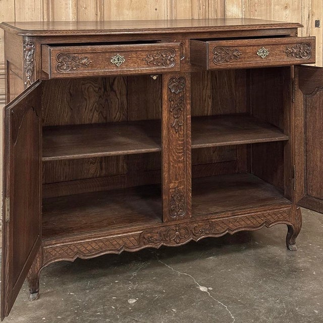 Antique Country French Louis XIV Oak Buffet For Sale - Image 14 of 18