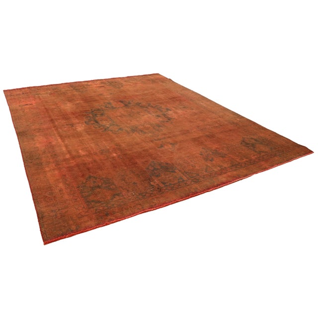 Middle Eastern Rug in Wool For Sale - Image 3 of 8