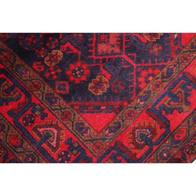 Hamadan Rug in Virgin Wool For Sale - Image 6 of 10