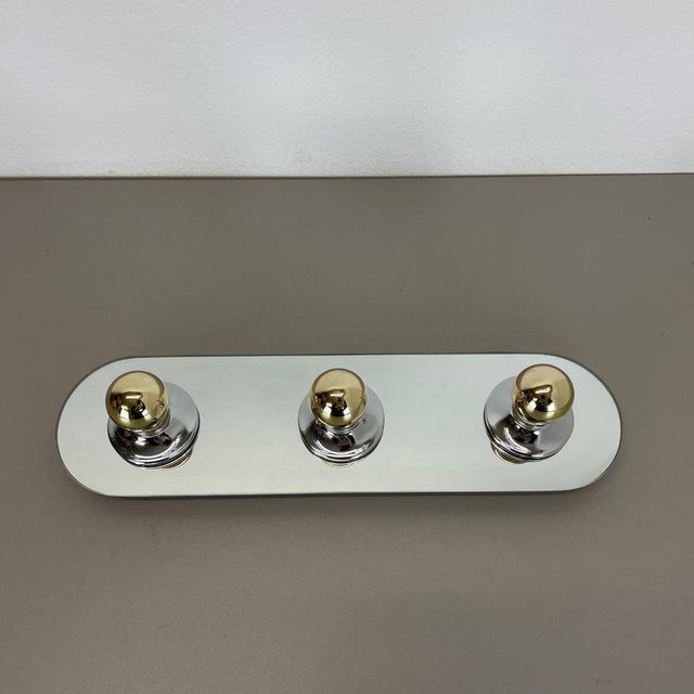 Pop Art Space Age Silver Mirror Wall Light by Eglo Light, Germany, 1980s For Sale - Image 4 of 18