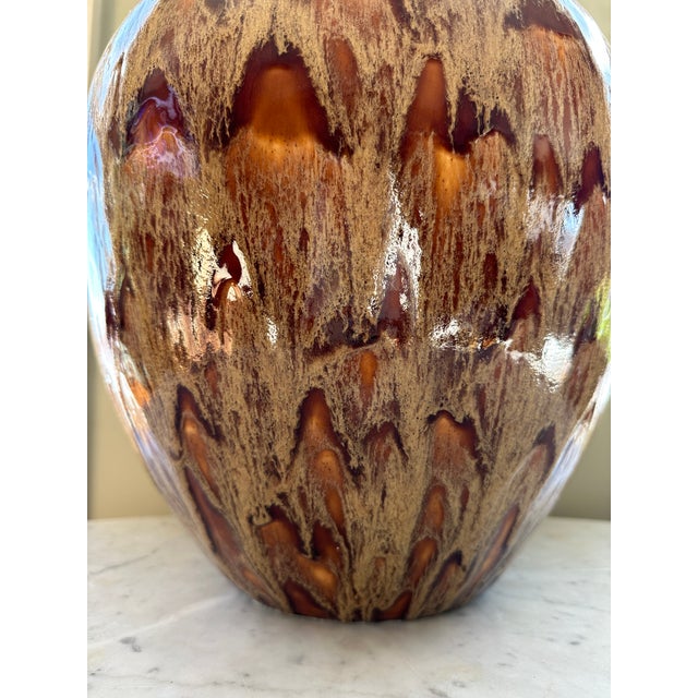 Ceramic Large Sculptural Ceramic Table Lamp – Vintage Organic Modern / Studio Pottery Lamp For Sale - Image 7 of 9