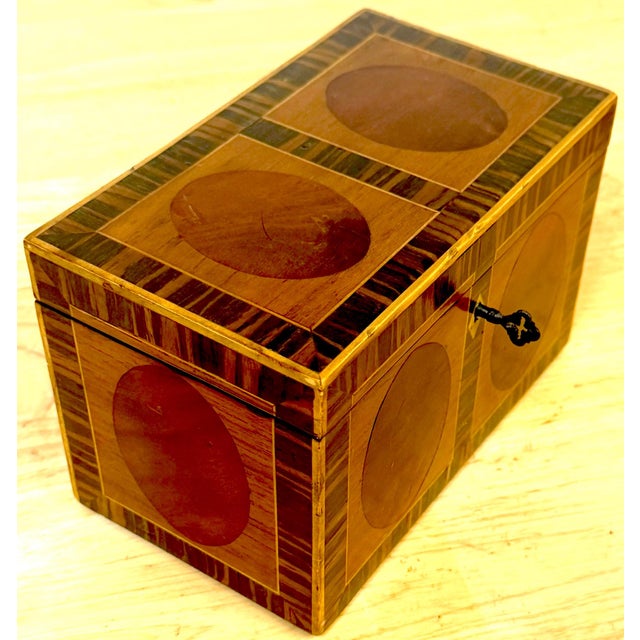 Antique Gillows Tea Caddy, Ebony & Satinwood, Circa 1795 For Sale - Image 13 of 15