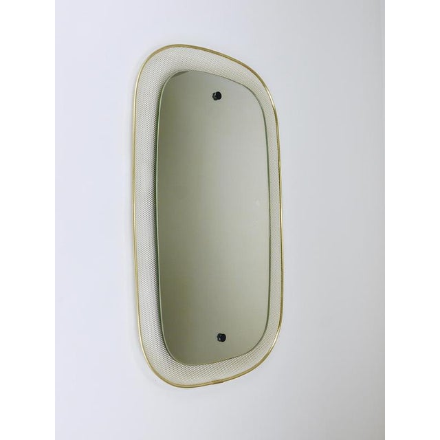 1950s Mid-Century Wall Mirror in Rigitulle Metal & Brass by Vereinigte Werkstätten for Kunst, Germany, 1950s For Sale - Image 5 of 18