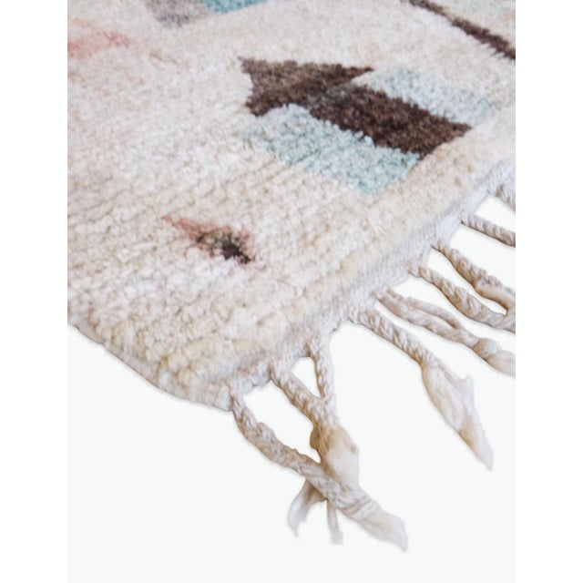 Mid-Century Modern Mid-Century Modern Moroccan Wool Rug - 8.3 X 5.7 Ft For Sale - Image 3 of 7