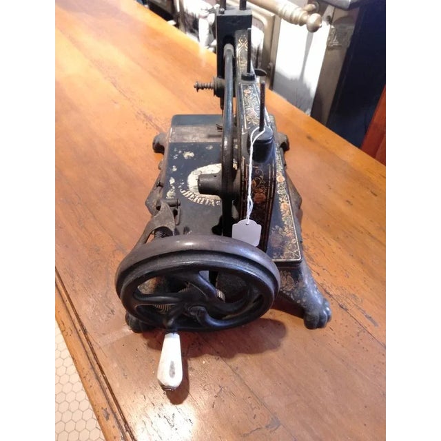 Model Nuova Originale Margherita Sewing Machine For Sale - Image 14 of 15