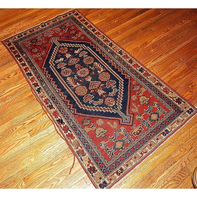 Beige 1920s Handmade Antique Persian Shiraz Rug 3.2' X 5.9' For Sale - Image 8 of 9