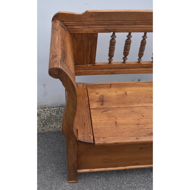 Pine and Oak Storage Bench or Settle For Sale - Image 12 of 17