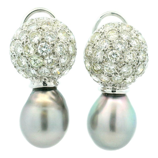 18k White Gold Diamond & Grey South Sea Pearl Drop Earrings, A Pair For Sale