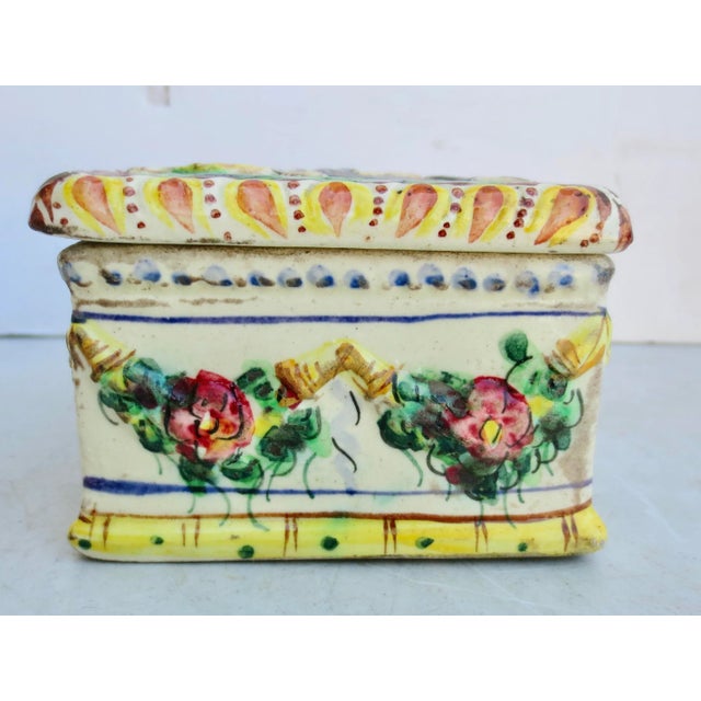 Italian Faience Vanity Box Circa 1940s For Sale - Image 4 of 8